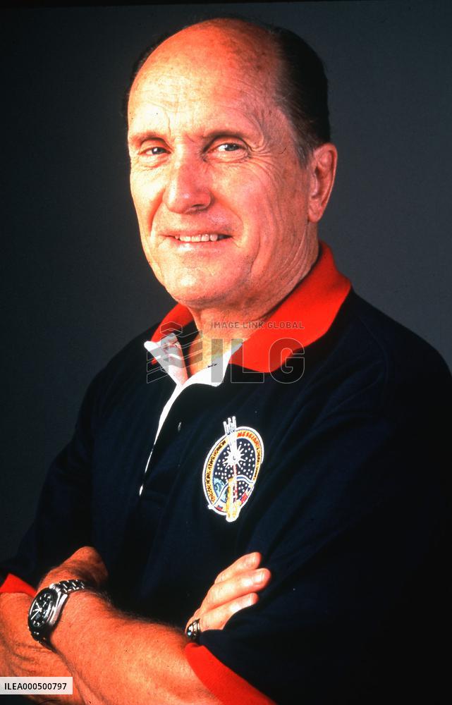 ROBERT DUVALL