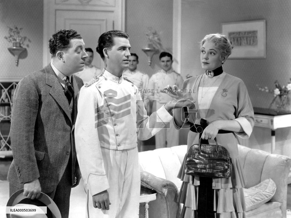 GOLD DIGGERS OF 1935