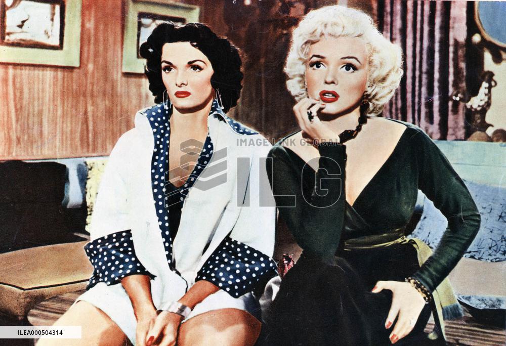 GENTLEMEN PREFER BLONDES