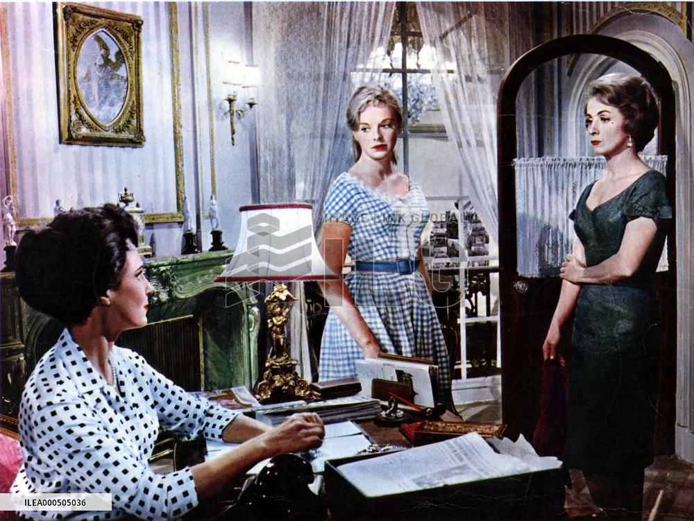 THE GREENGAGE SUMMER