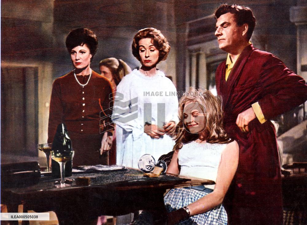 THE GREENGAGE SUMMER