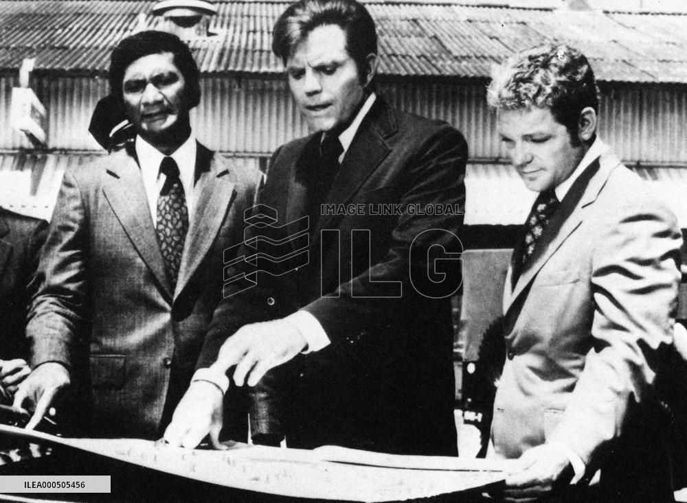 ?, JACK LORD AND   JAMES MACARTHUR