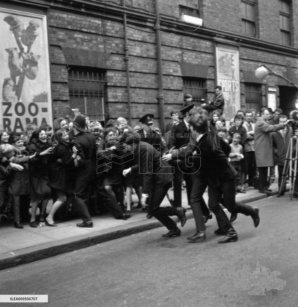 HARD DAY'S NIGHT