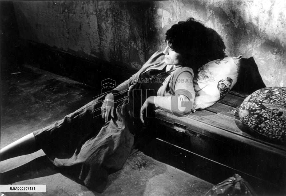 HARD TIMES (PORTUGAL 1988) LIA GAMA as Raquel