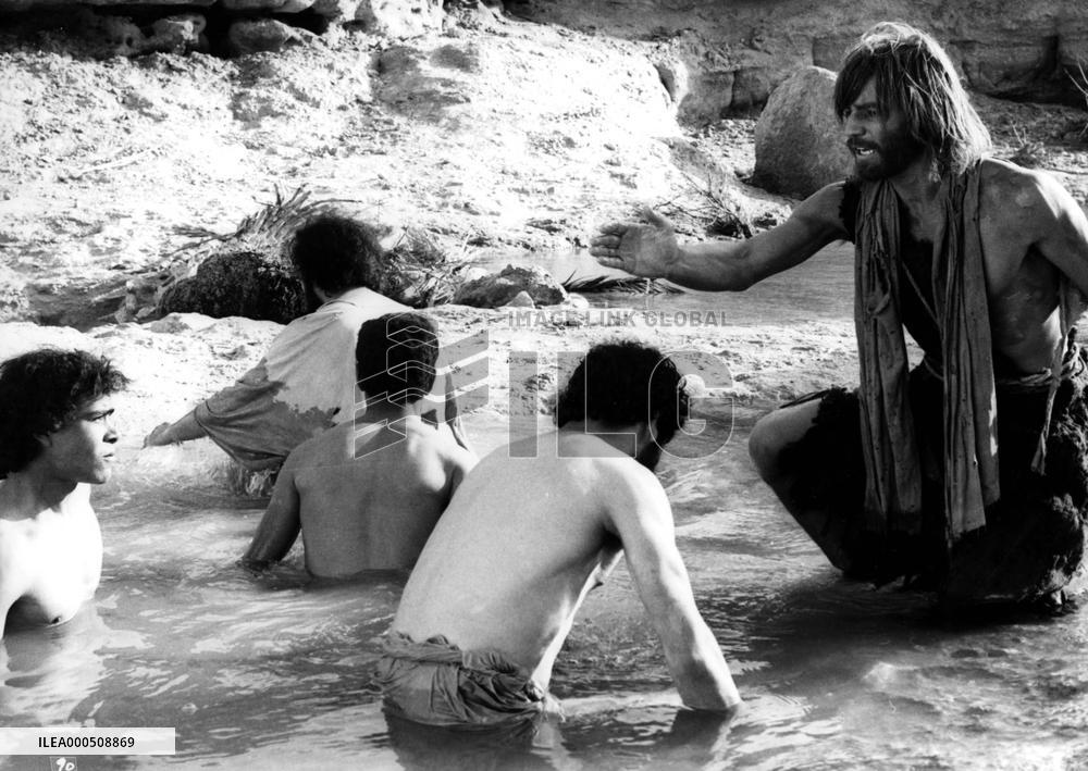 JESUS OF NAZARETH (IT/UK 1977) MICHAEL YORK as John the Bapt