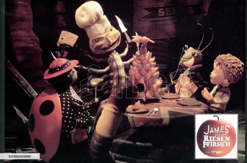 JAMES AND THE GIANT PEACH