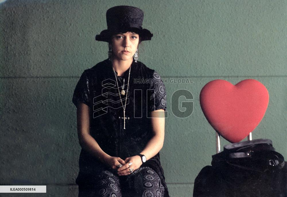 KEINER LIEBT MICH (GER 1995) MARIA SCRADER