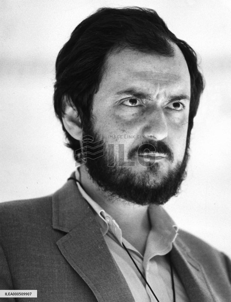 STANLEY KUBRICK CIRCA 1968 PICTURE FROM THE RONALD GRANT ARC