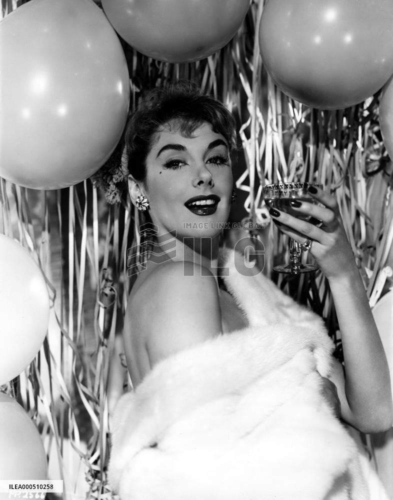 KAY KENDALL