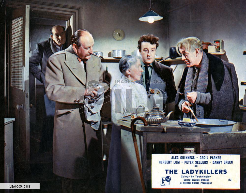 THE LADYKILLERS (BR1955) L-R, DANNY GREEN, CECIL PARKER, KAT