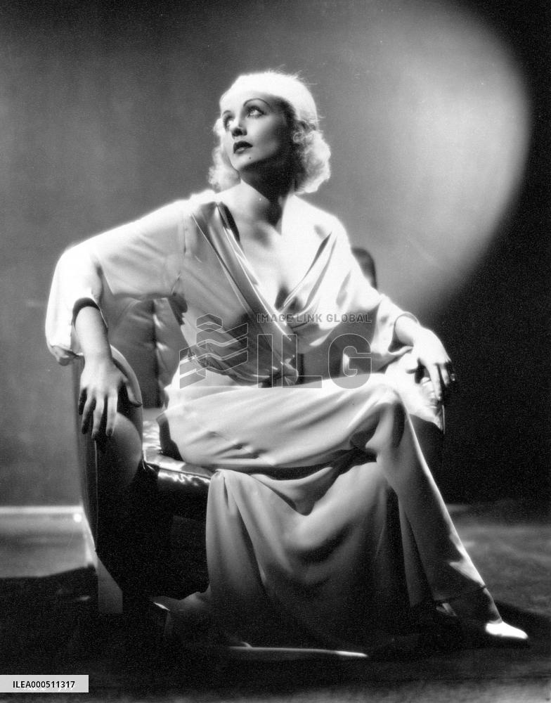 CAROLE LOMBARD