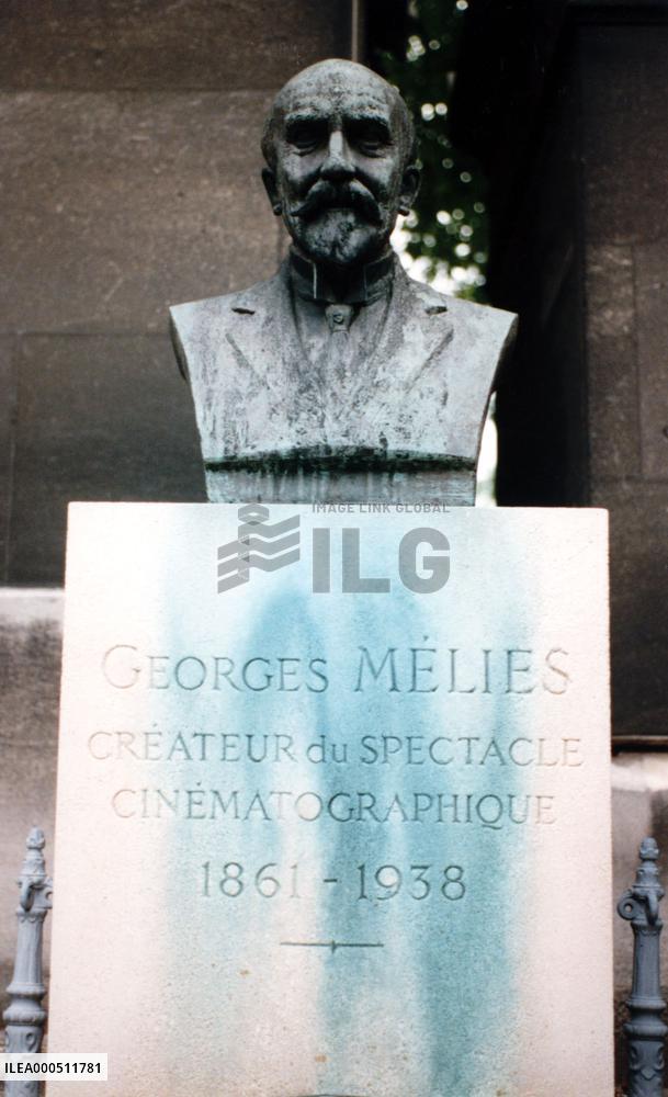 THE GRAVE OF THE PIONEER FRENCH FILM-MAKER GEORGES MELIES IN