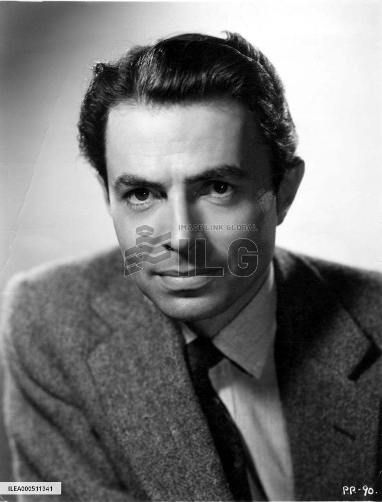 JAMES MASON (PORTRAIT) PICTURE FROM THE RONALD GRANT ARCHIVE