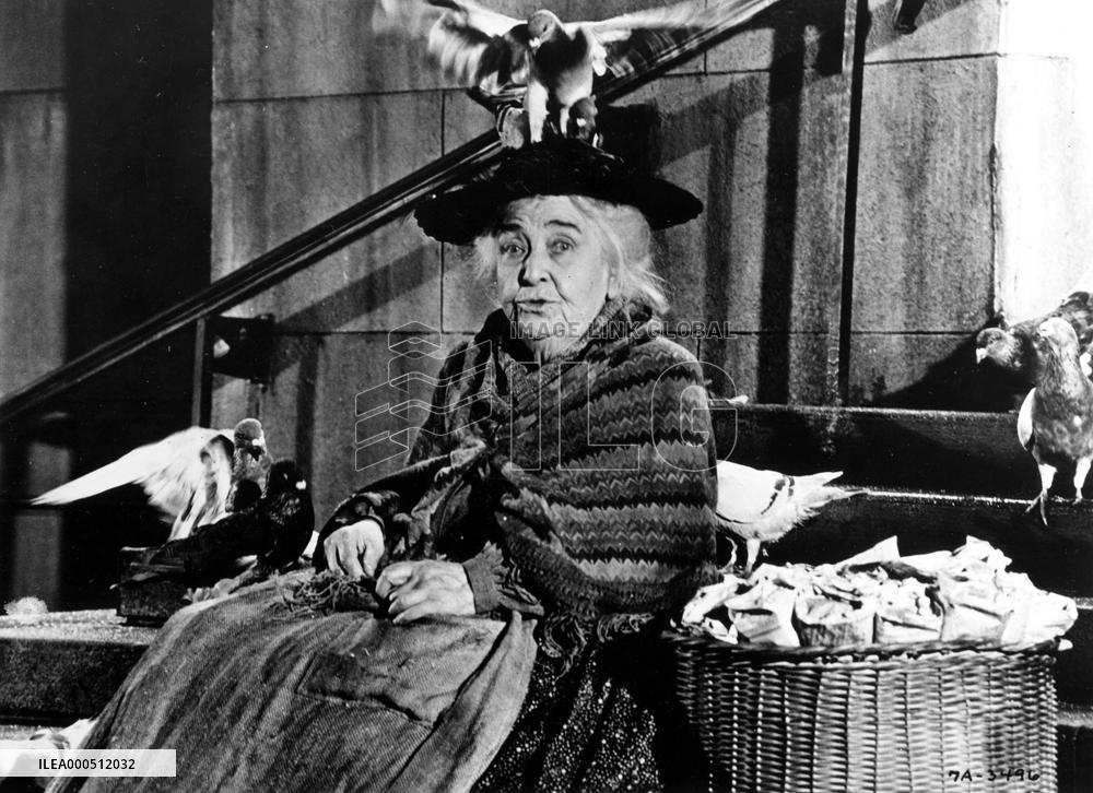 MARY POPPINS