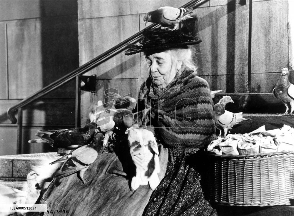 MARY POPPINS