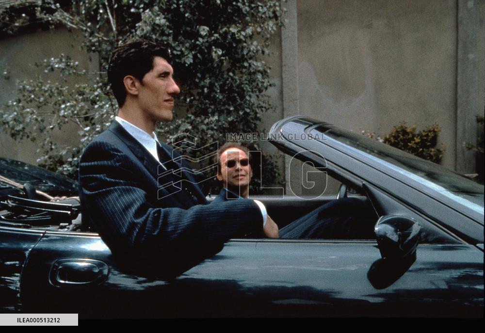 MY GIANT (US1998) GHEORGHE MURESAN, BILLY CRYSTAL MOTORCAR: