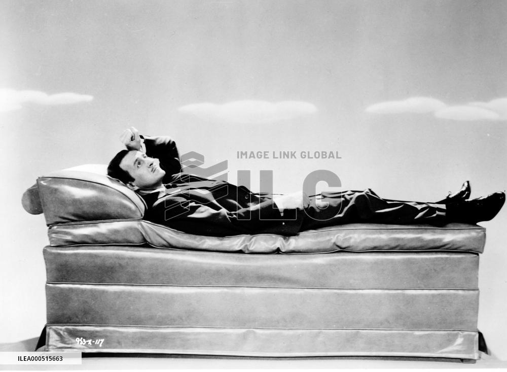 Oh, Men! Oh, Women! (US1957) DAVID NIVEN PSYCHIATRIST'S COUC