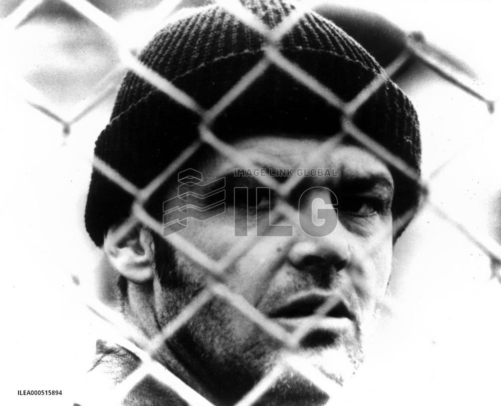 ONE FLEW OVER THE CUCKOO'S NEST