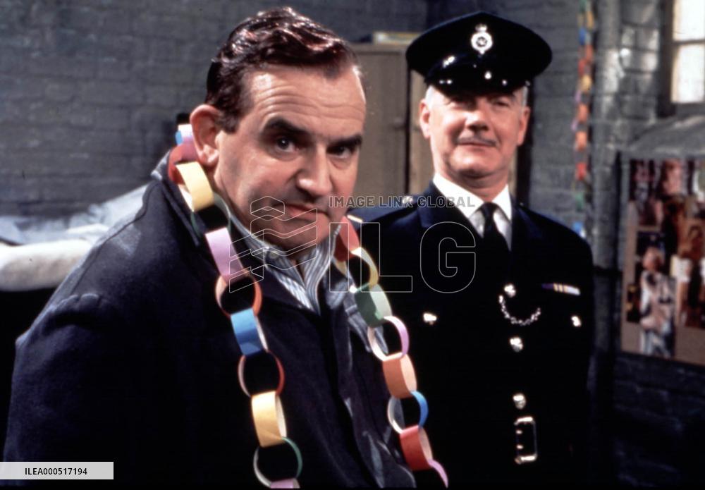 PORRIDGE RONNIE BARKER, FULTON MACKAY