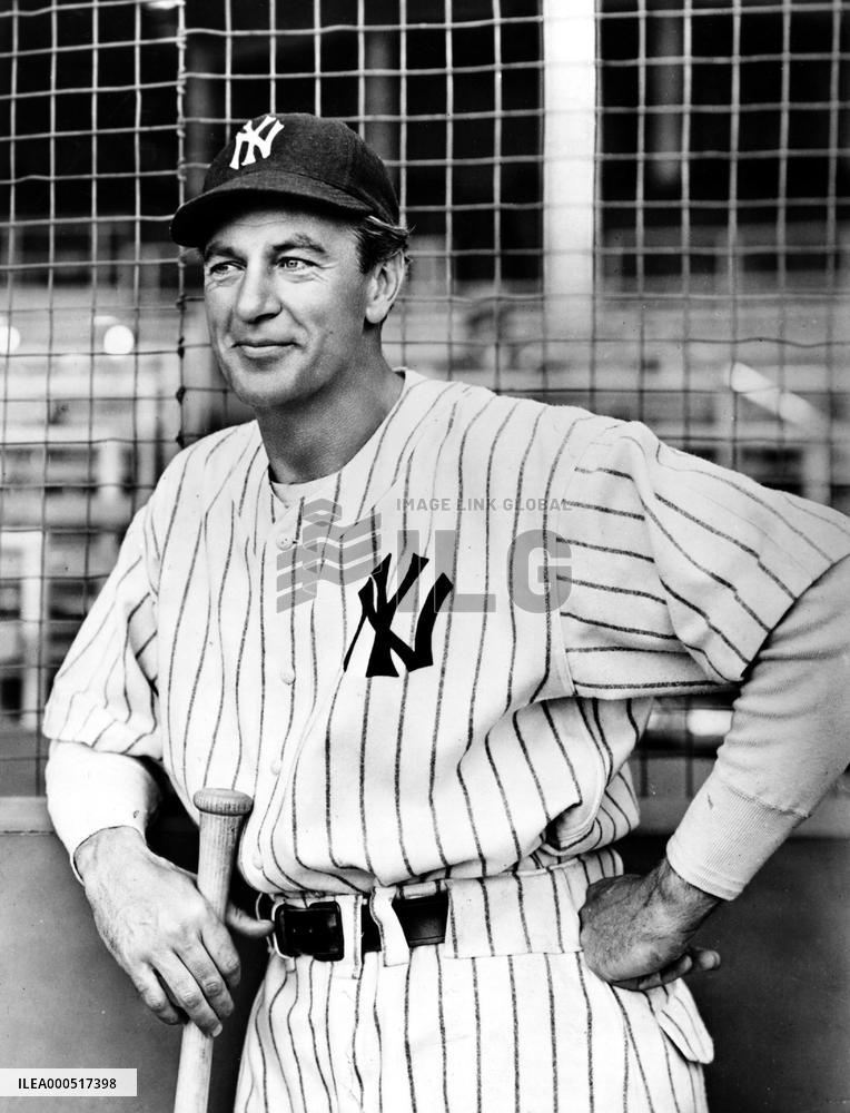 PRIDE OF THE YANKEES (US1942) GARY COOPER