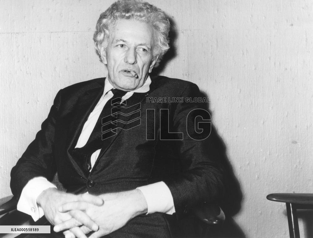 FILM DIRECTOR, NICHOLAS RAY PICTURE FROM THE RONALD GRANT AR