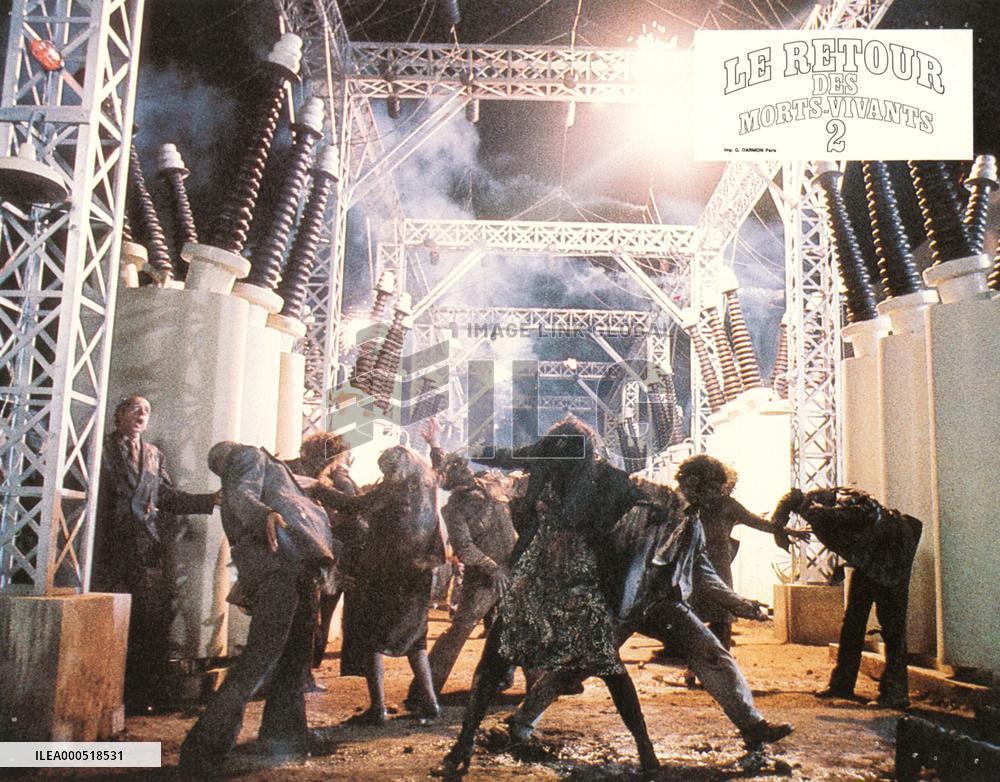 RETURN OF THE LIVING DEAD 2