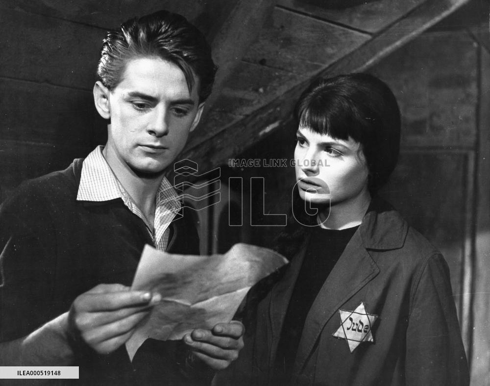 ROMEO, JULIET AND DARKNESS