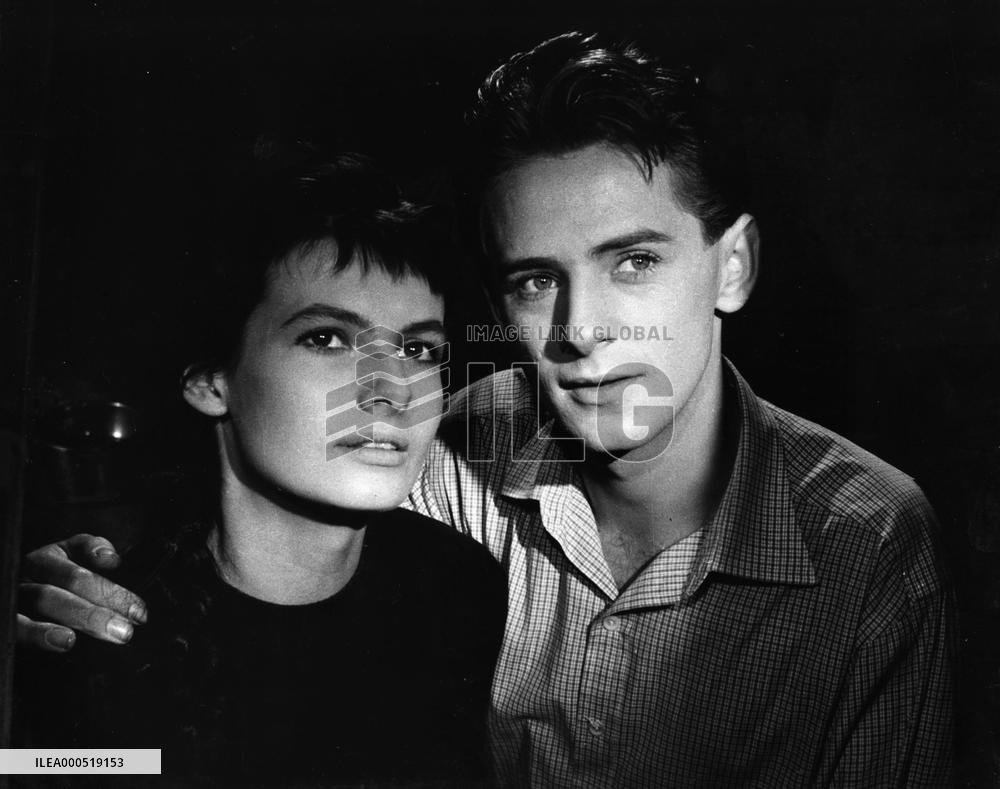 ROMEO, JULIET AND DARKNESS