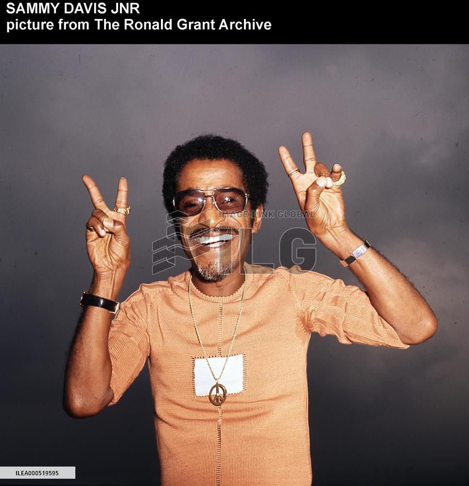 SAMMY DAVIS JNR