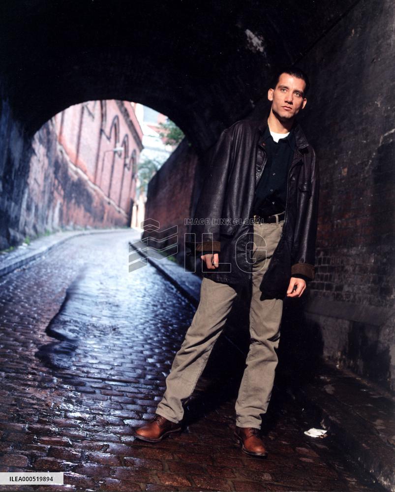 SHARMAN (UK TV 1996) CARLTON TV CLIVE OWEN as Nick Sharman