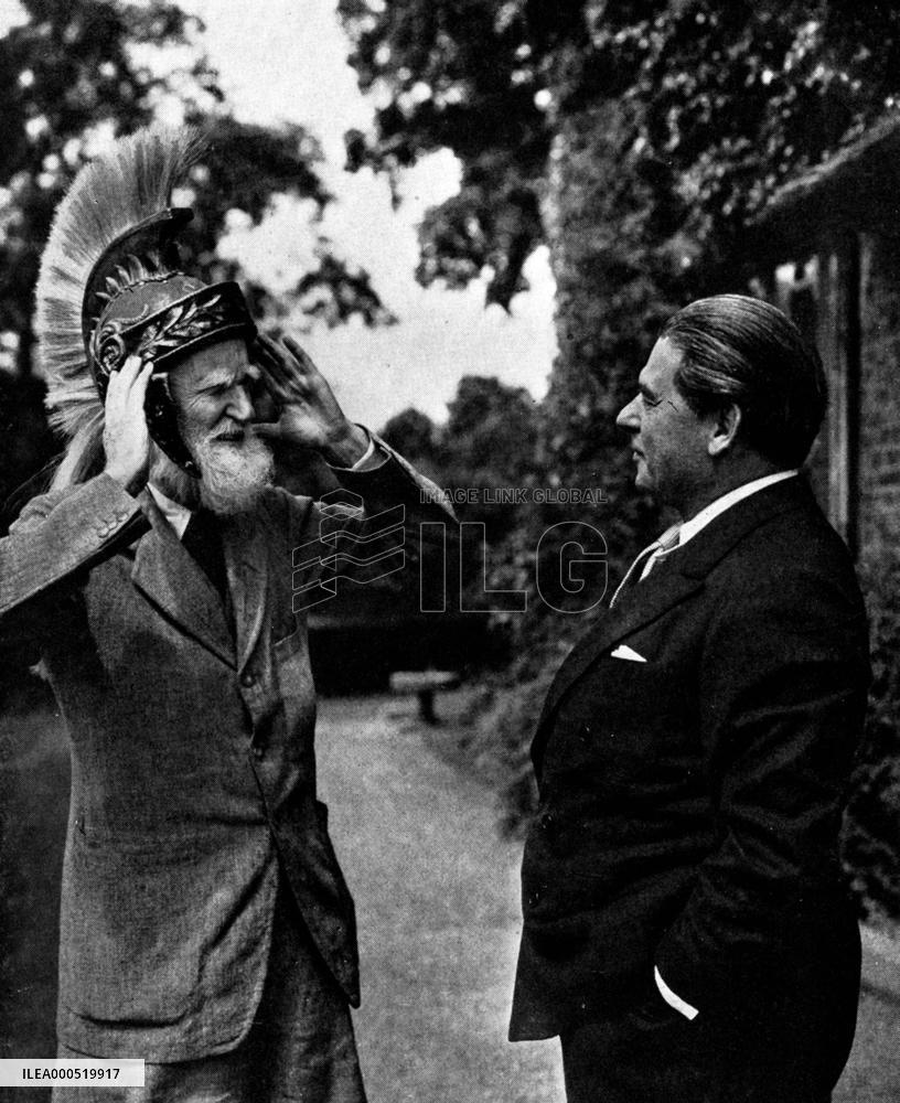 GEORGE BERNARD SHAW AND GABRIEL PASCAL  Ta091946