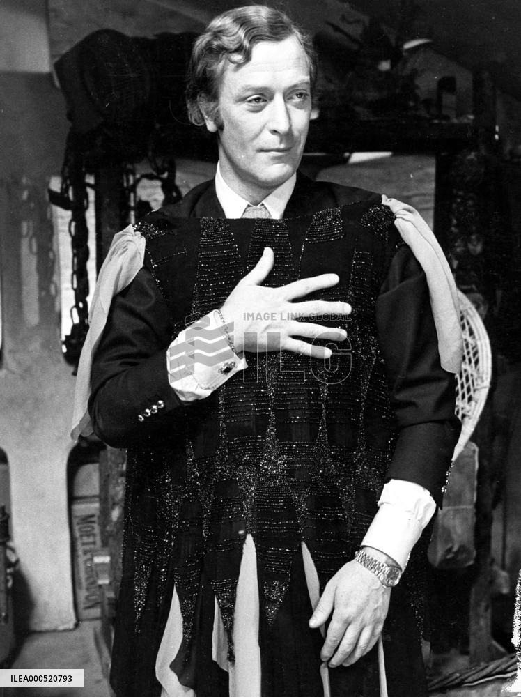 SLEUTH (BR1972) MICHAEL CAINE