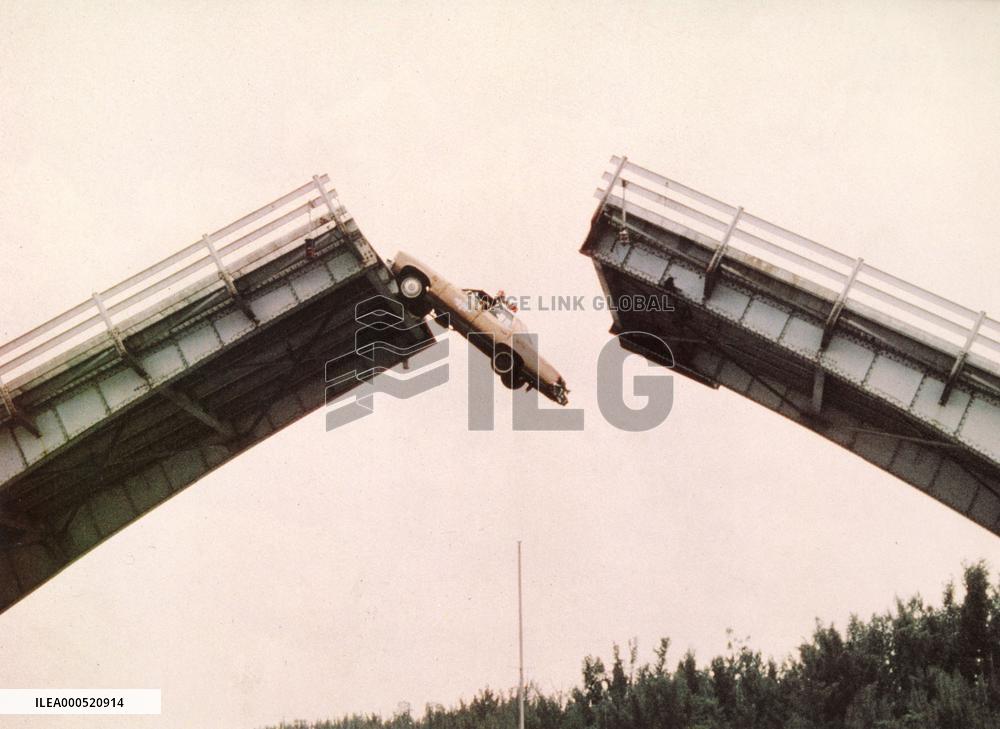 SMOKEY AND THE BANDIT II