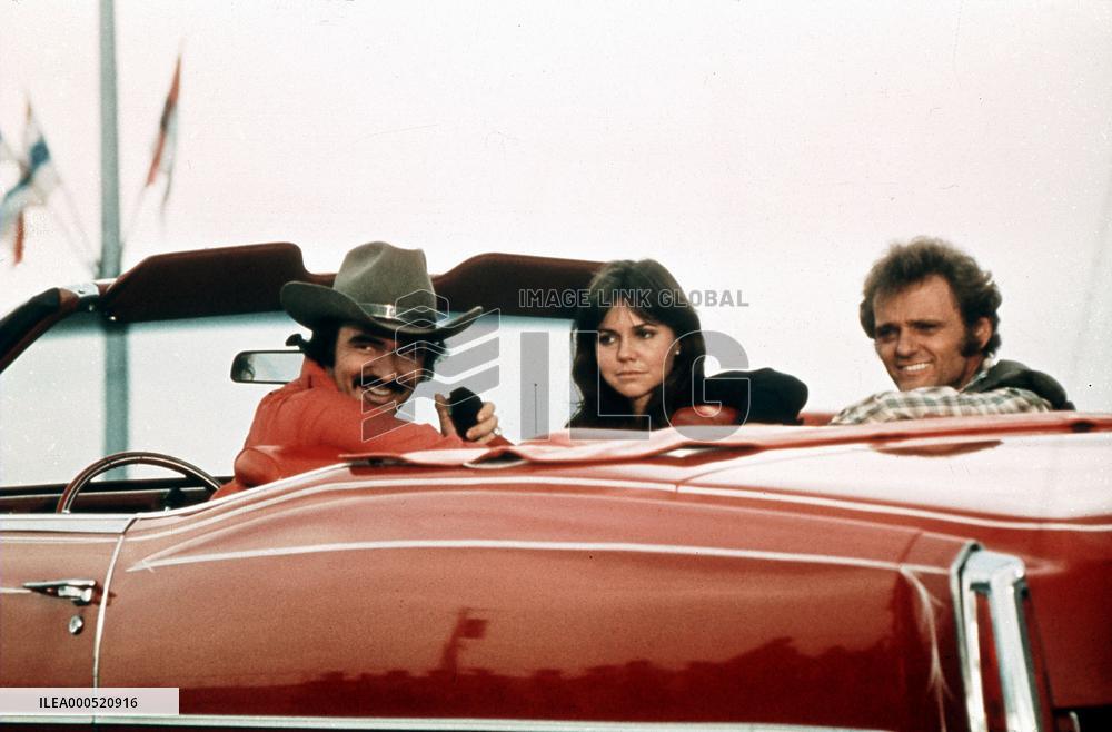 SMOKEY AND THE BANDIT (US1977) BURT REYNOLDS, SALLY FIELD, J