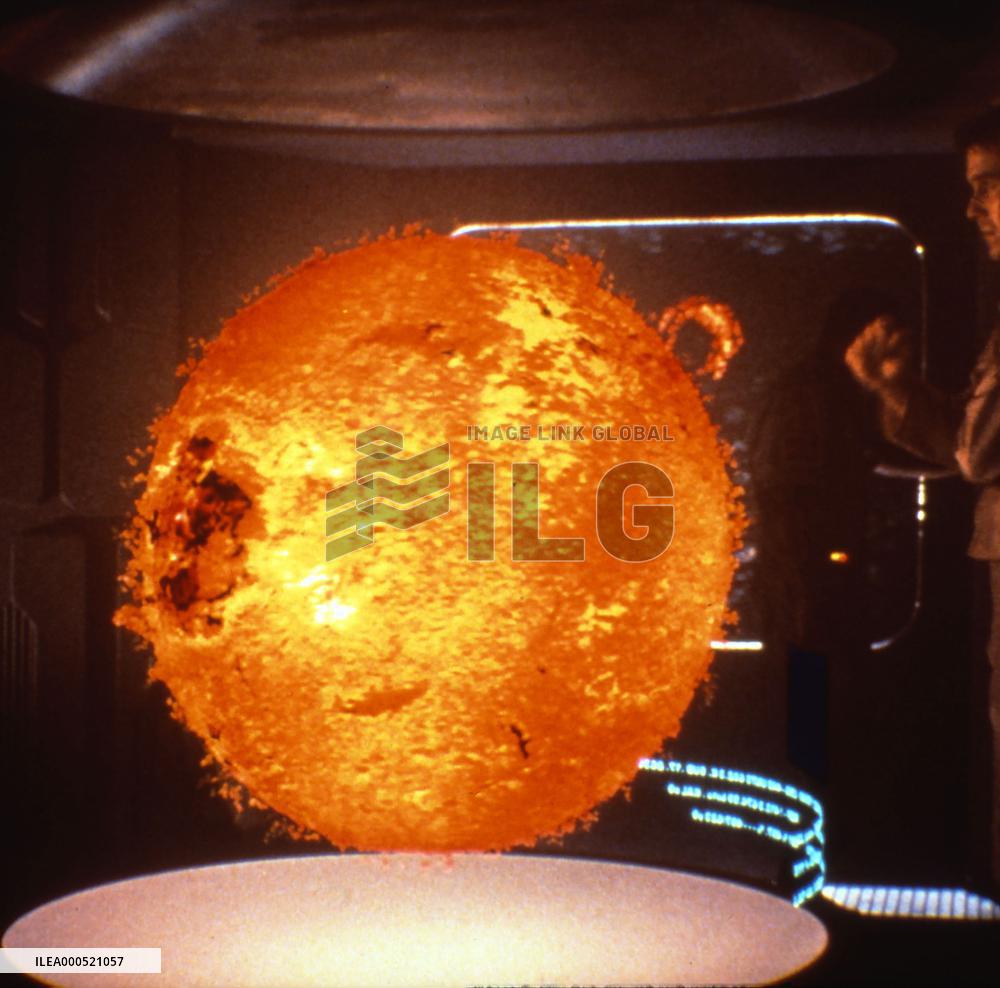 SOLAR CRISIS (US/JAP 1990) SOLAR CRISIS (US/JAP 1990)  PICTU