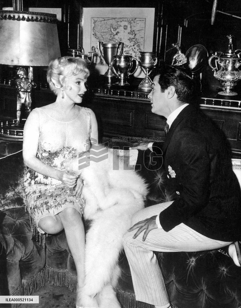 SOME LIKE IT HOT