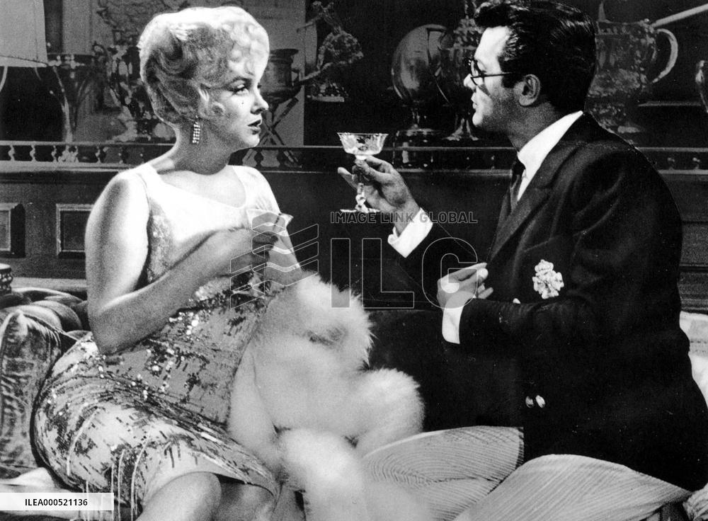 SOME LIKE IT HOT