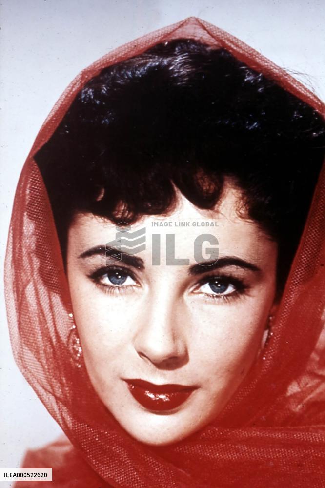 ELIZABETH TAYLOR