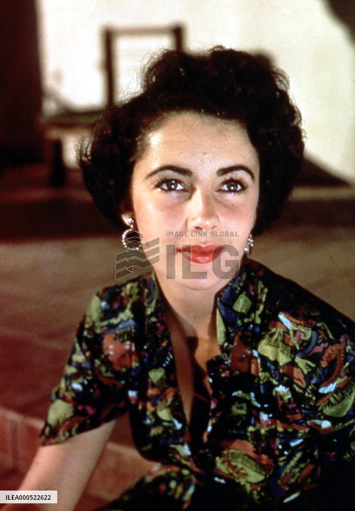 ELIZABETH TAYLOR