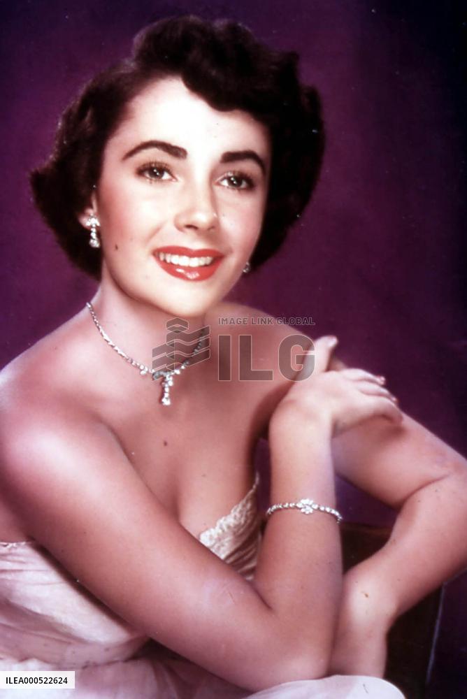 ELIZABETH TAYLOR