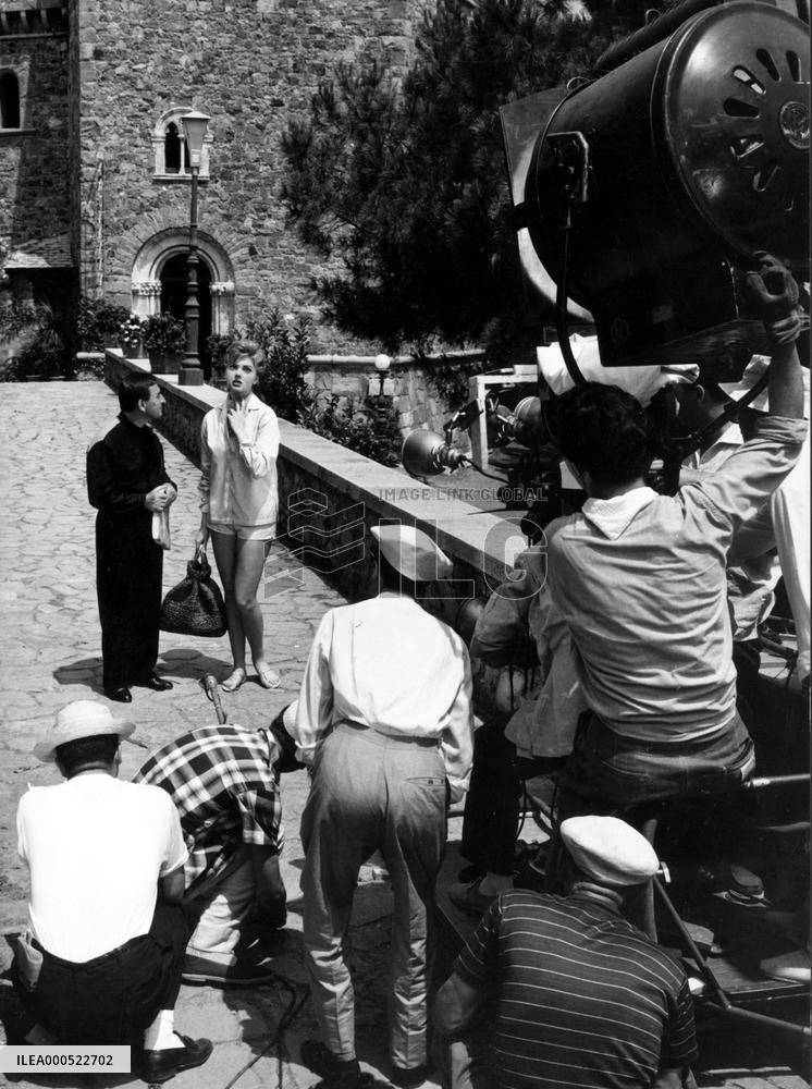 TEMPI DURI PER I VAMPIRI