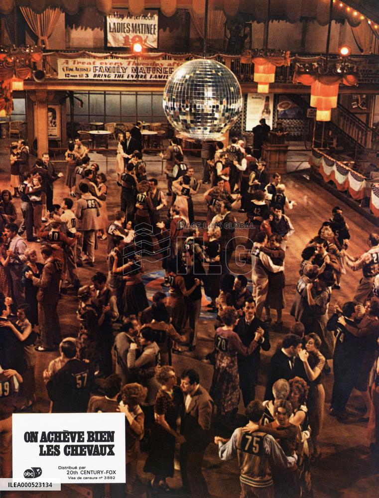 THEY SHOOT HORSES, DON'T THEY?