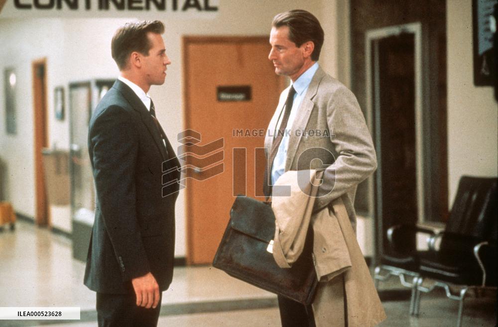 THUNDERHEART (US1992) VAL KILMER, SAM SHEPARD PICTURE FROM T