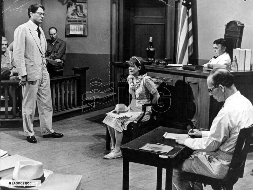 TO KILL A MOCKINGBIRD