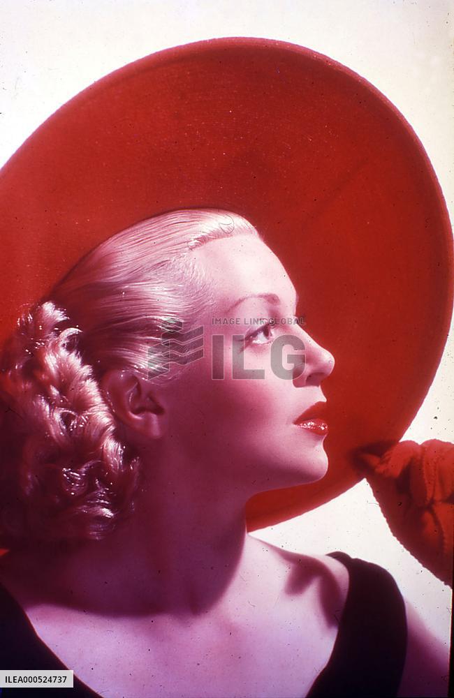 LANA TURNER  PICTURE FROM THE RONALD GRANT ARCHIVE