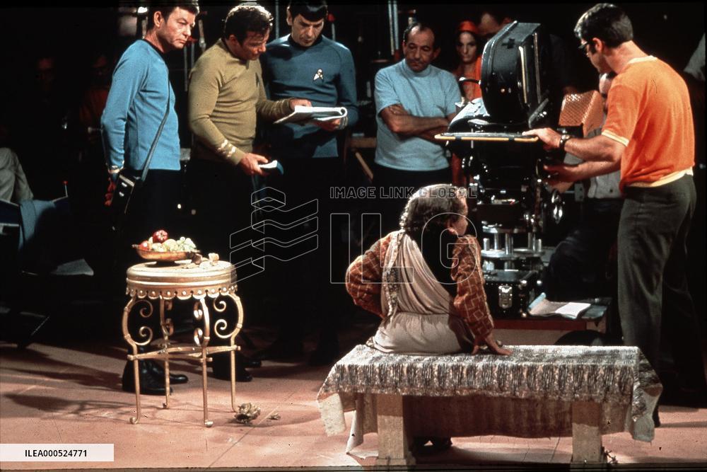 STAR TREK (TELEVISION) (l-r) DEFOREST KELLY, WILLIAM SHATNER