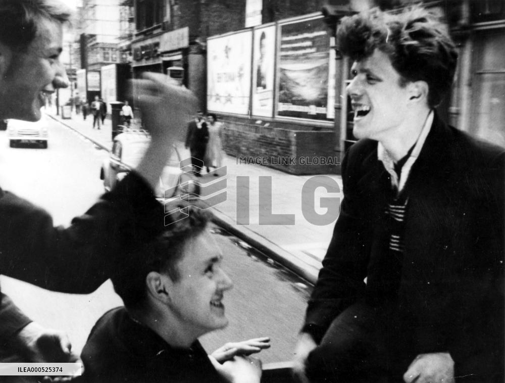 WE ARE THE LAMBETH BOYS