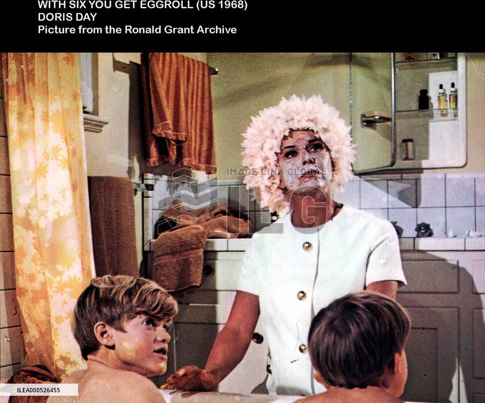 WITH SIX YOU GET EGGROLL