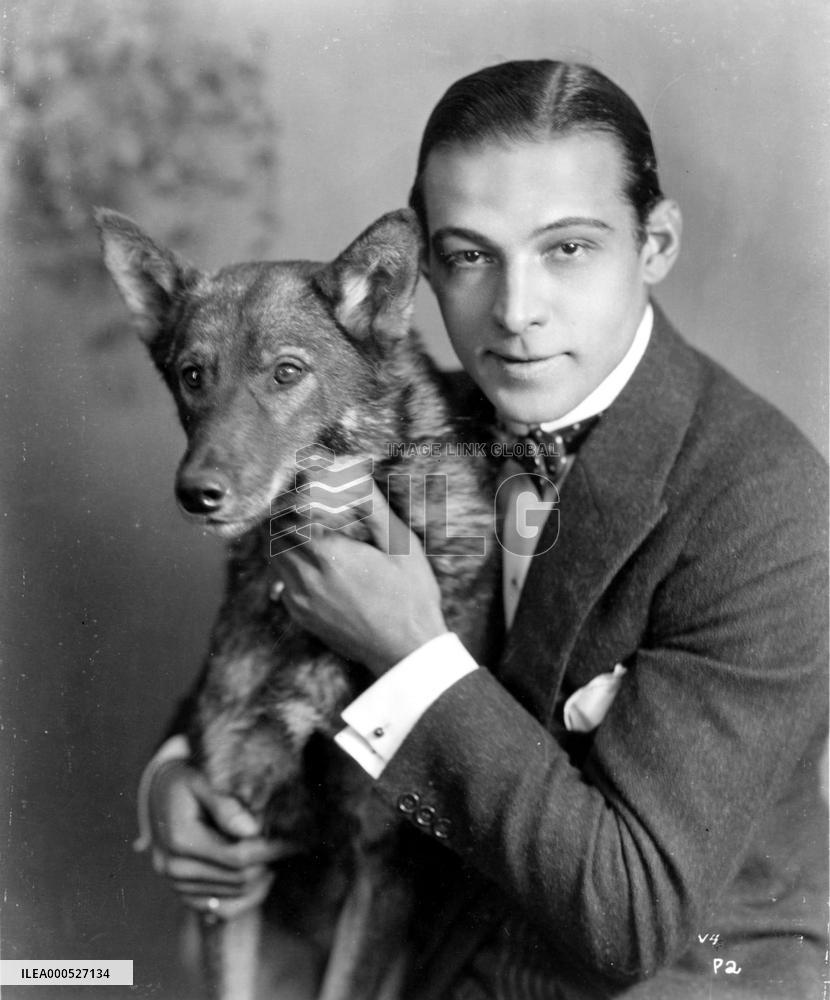 RUDOLPH VALENTINO and friend Ronald Grant Archive