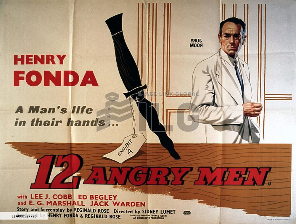 12 ANGRY MEN